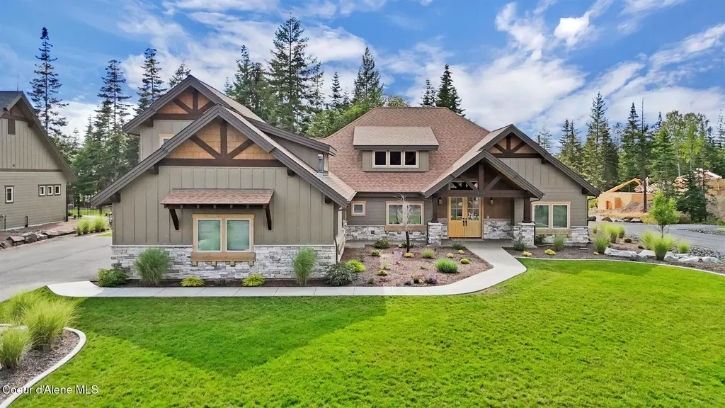 11693 N Arnicas Court Hayden ID 83835