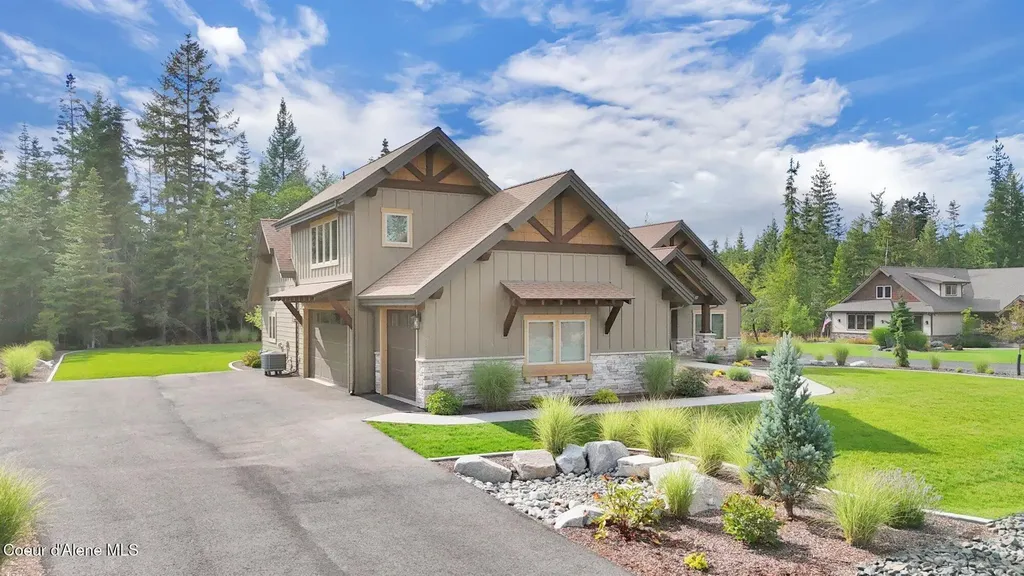 11693 N Arnicas Court Hayden ID 83835
