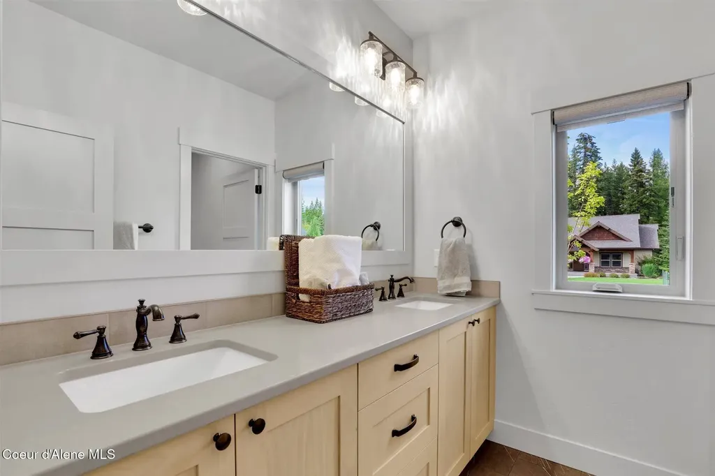 11693 N Arnicas Court Hayden ID 83835