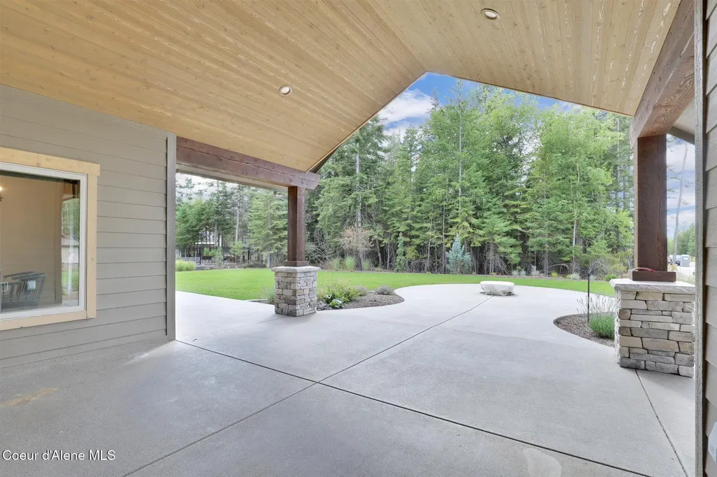 11693 N Arnicas Court Hayden ID 83835