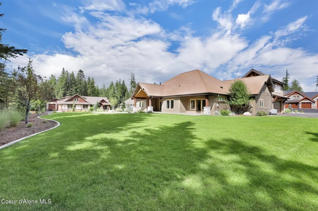 11693 N Arnicas Court Hayden ID 83835