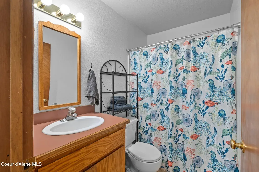 723 Trout Creek Road Sandpoint ID 83864
