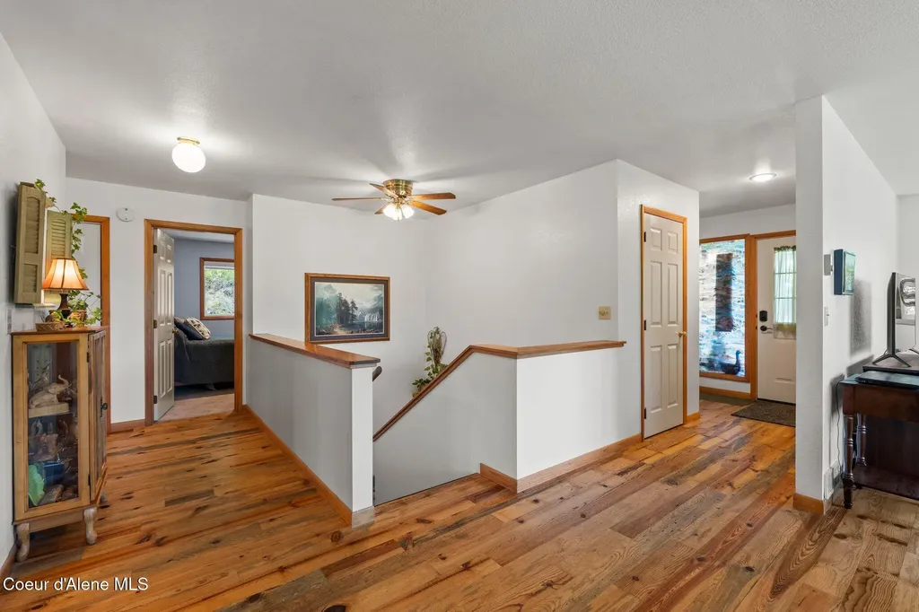 723 Trout Creek Road Sandpoint ID 83864