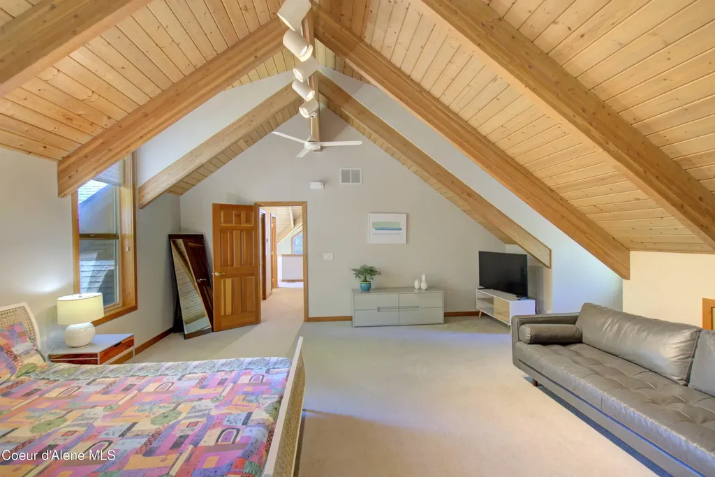 17718 E Cape Horn Road Bayview ID 83803
