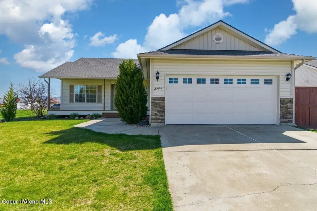 2744 N Alfalfa Loop Post Falls ID 83854