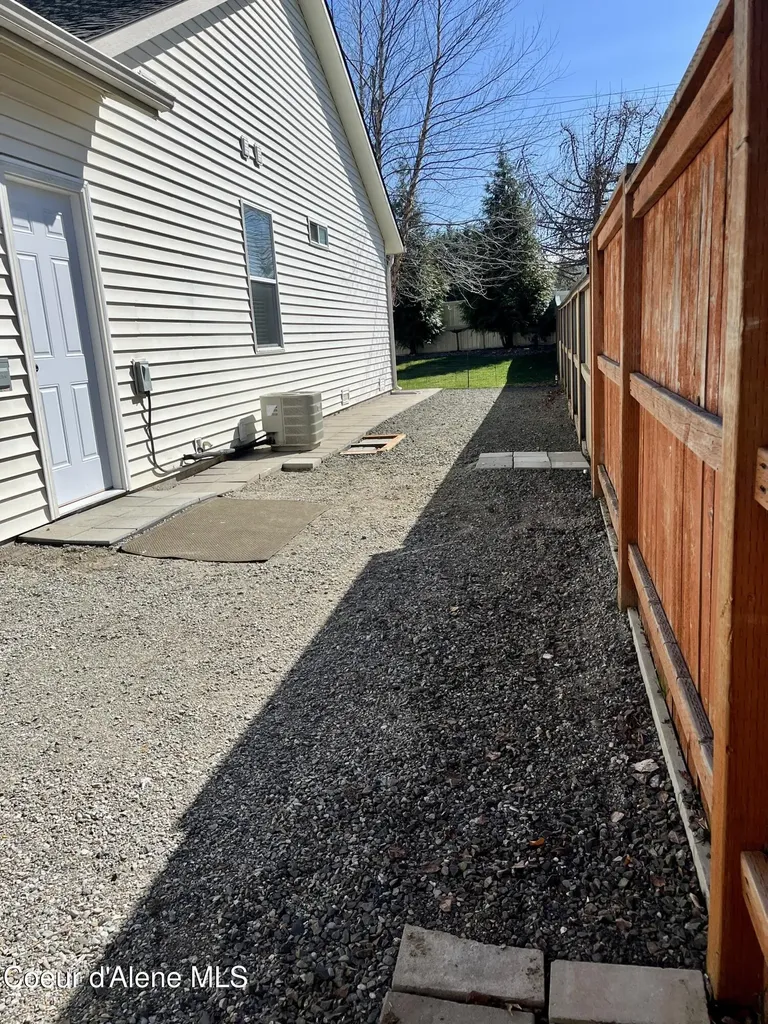 2744 N Alfalfa Loop Post Falls ID 83854