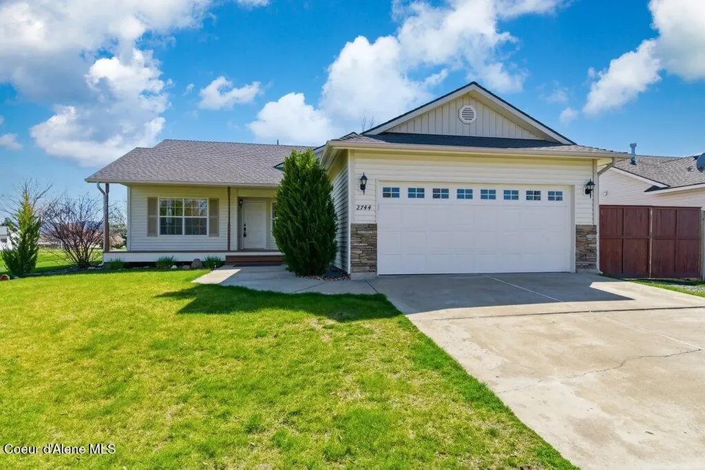 2744 N Alfalfa Loop Post Falls ID 83854