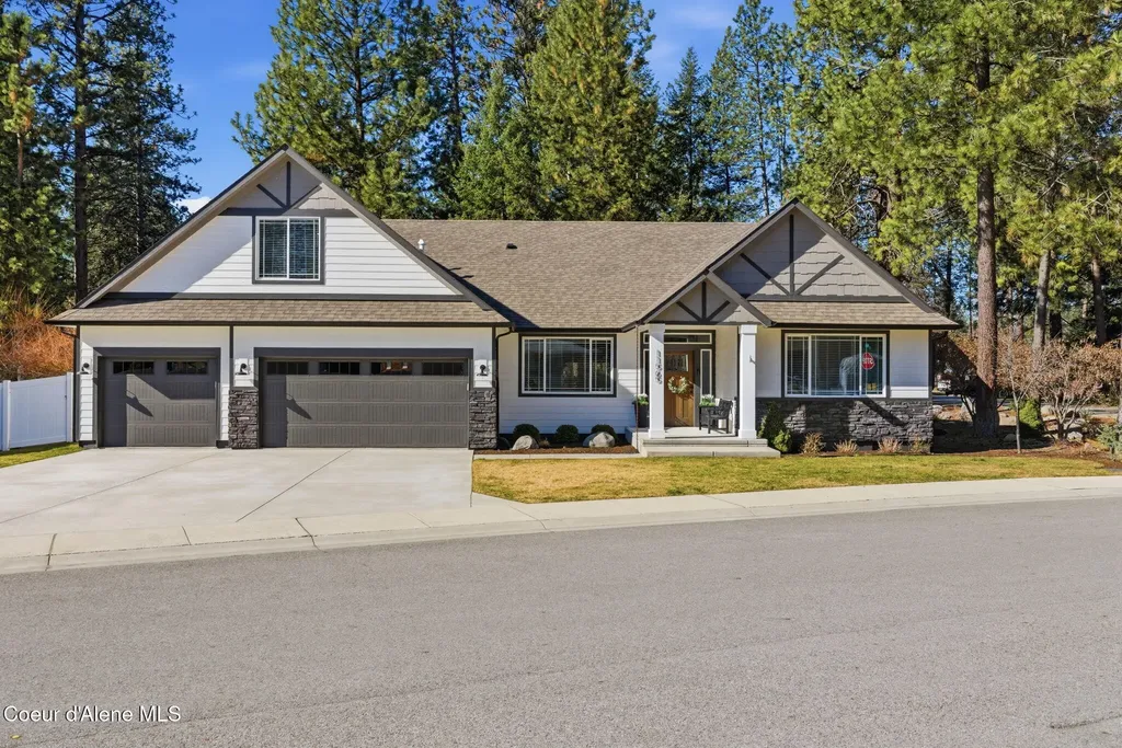 11565 N Emerald Drive Hayden ID 83835