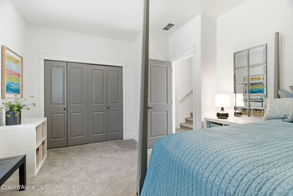 11565 N Emerald Drive Hayden ID 83835