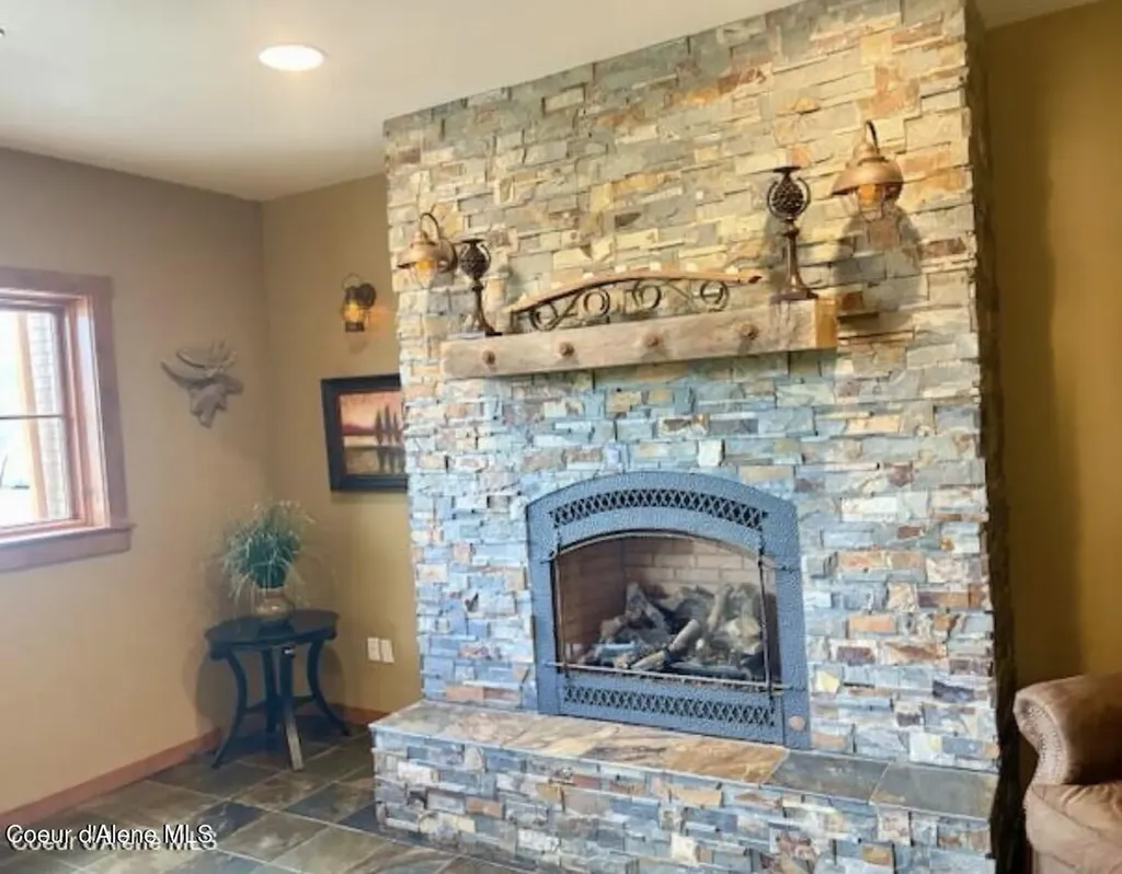 834 Mckinley Avenue W Kellogg ID 83837