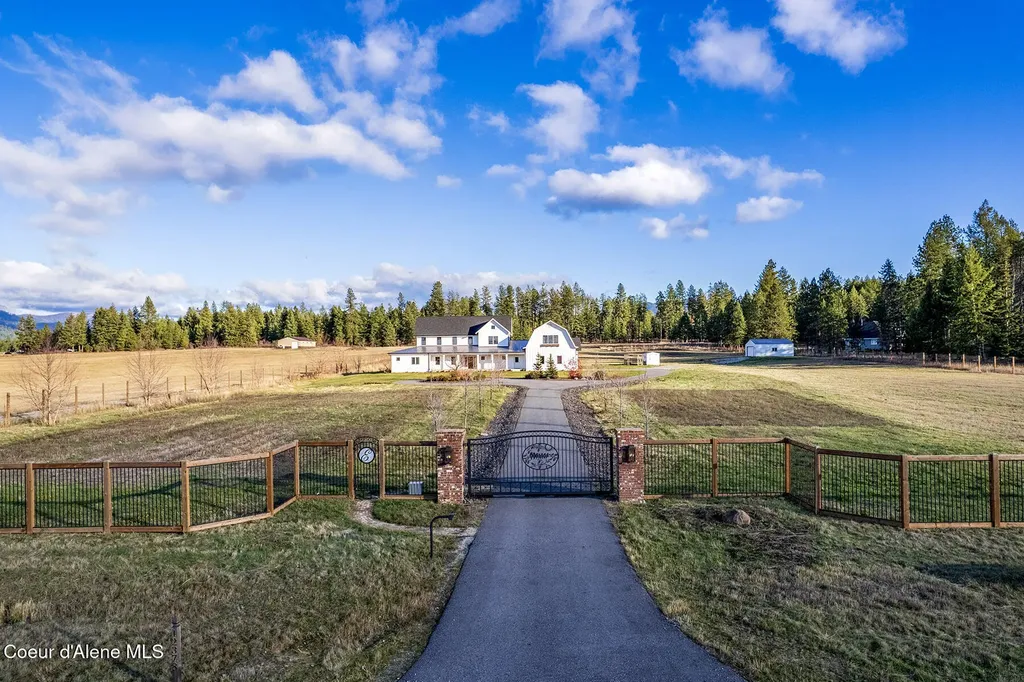 12378 N Meadow Wood Lane Hayden ID 83835