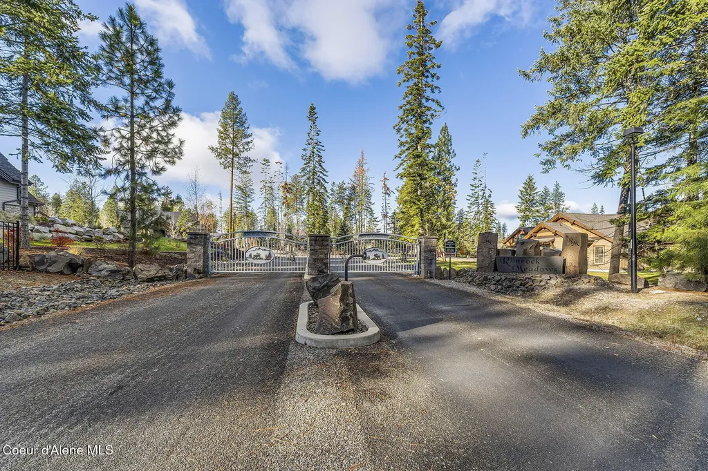 12378 N Meadow Wood Lane Hayden ID 83835