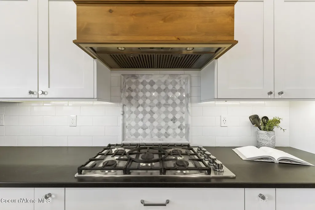 12378 N Meadow Wood Lane Hayden ID 83835