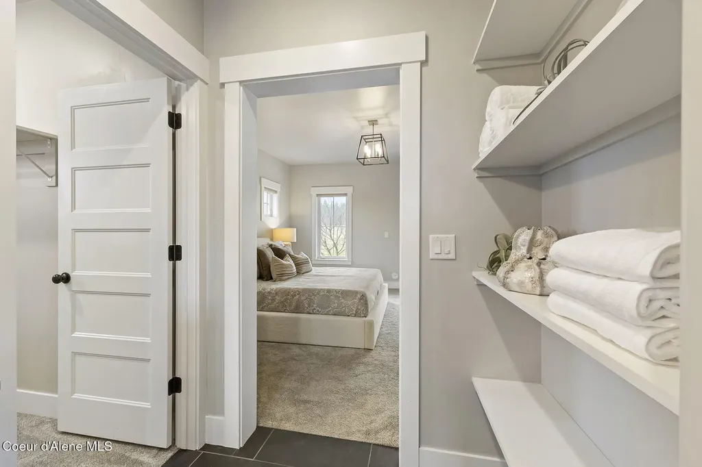 12378 N Meadow Wood Lane Hayden ID 83835