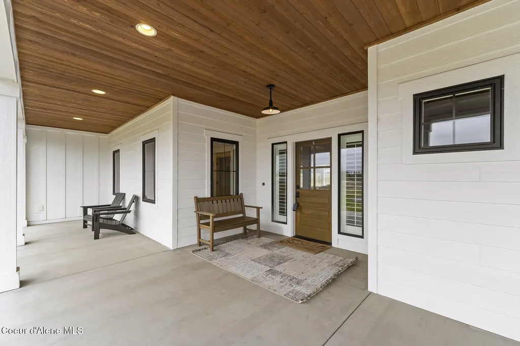 12378 N Meadow Wood Lane Hayden ID 83835