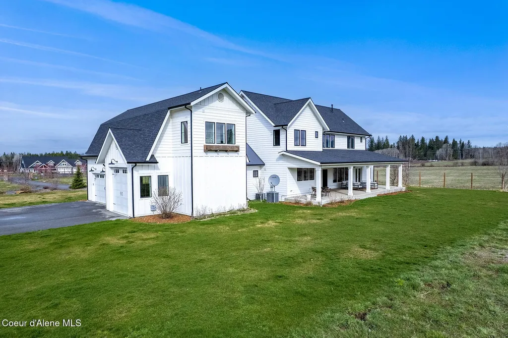 12378 N Meadow Wood Lane Hayden ID 83835