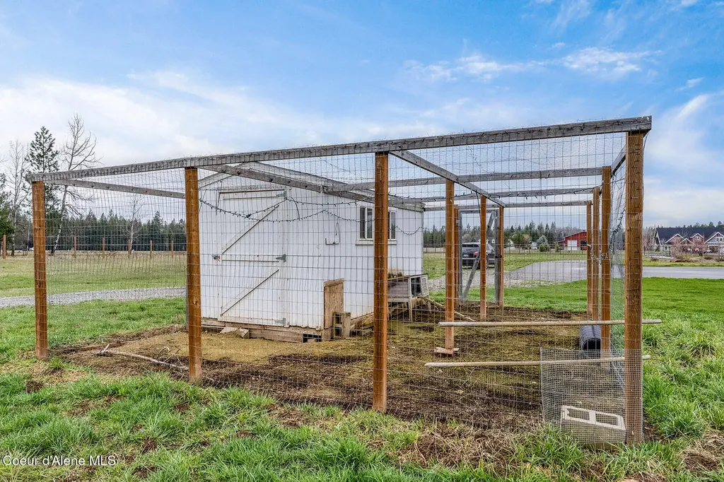 12378 N Meadow Wood Lane Hayden ID 83835
