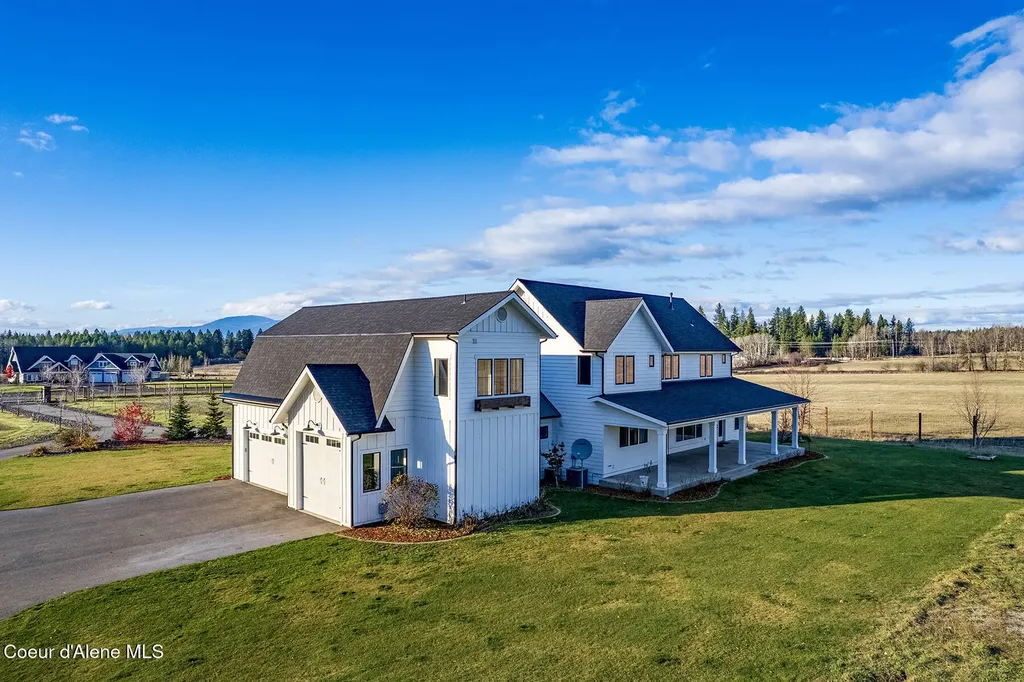 12378 N Meadow Wood Lane Hayden ID 83835