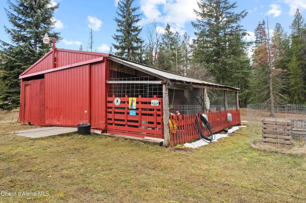 301 Cherry Hill Lane St. Maries ID 83861