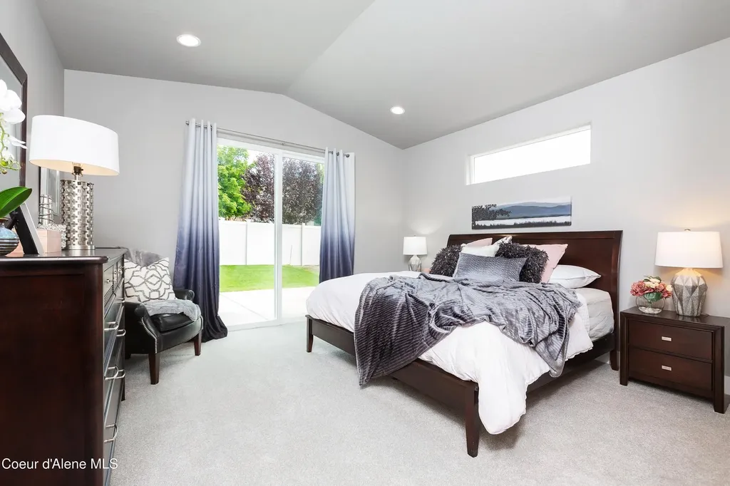 3265 N Segar Loop Post Falls ID 83854