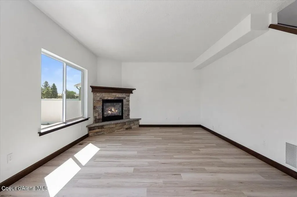 2593 E Natti Court Post Falls ID 83854