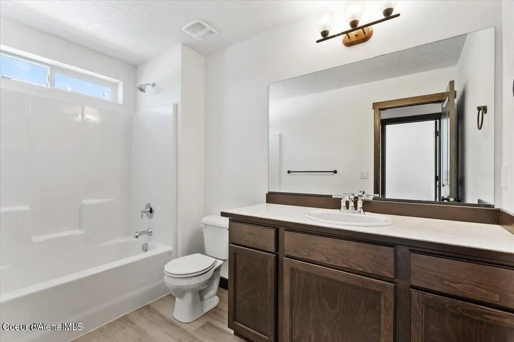 2593 E Natti Court Post Falls ID 83854