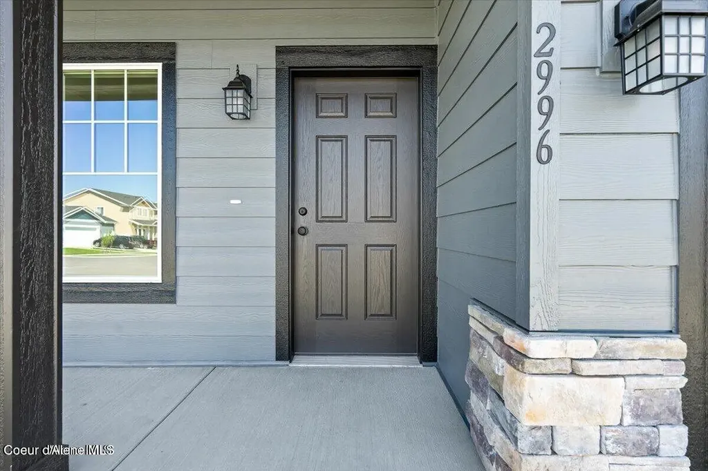 2593 E Natti Court Post Falls ID 83854