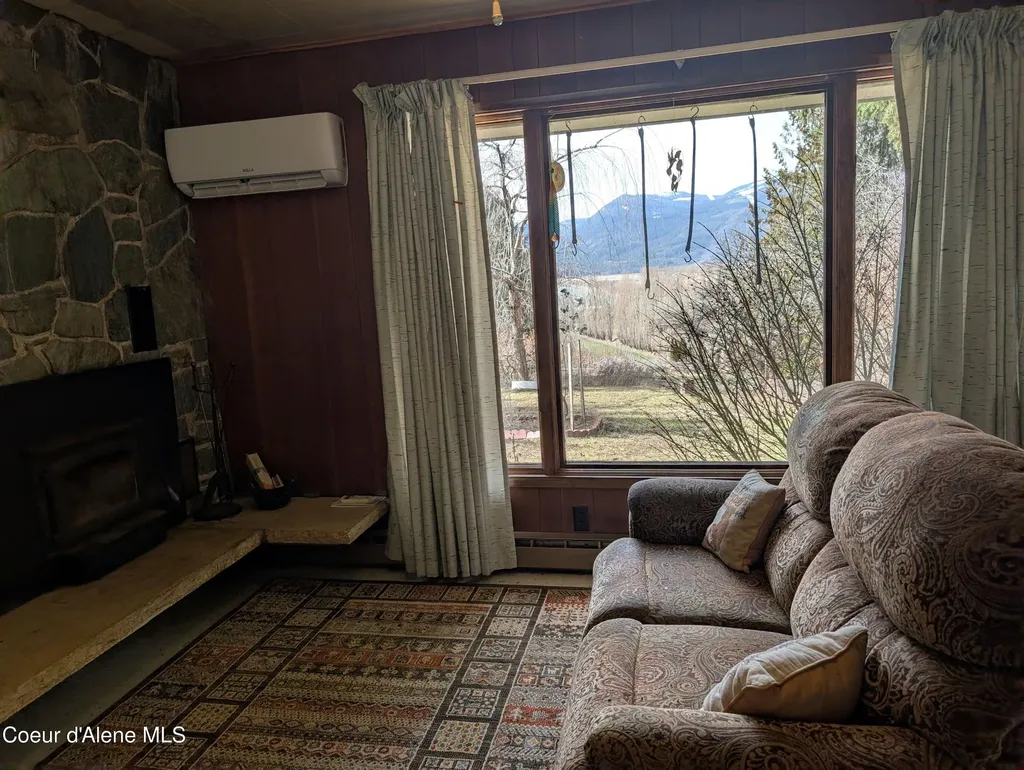 3176 Porthill Loop Bonners Ferry ID 83805