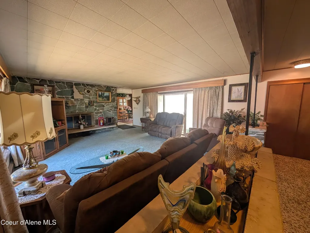 3176 Porthill Loop Bonners Ferry ID 83805