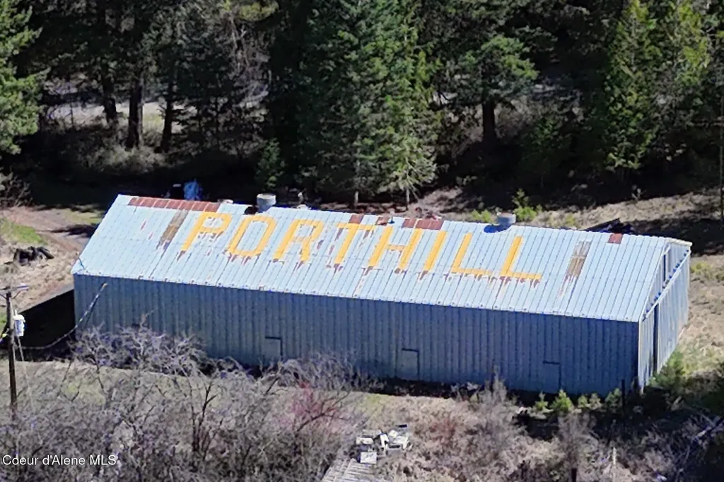3176 Porthill Loop Bonners Ferry ID 83805