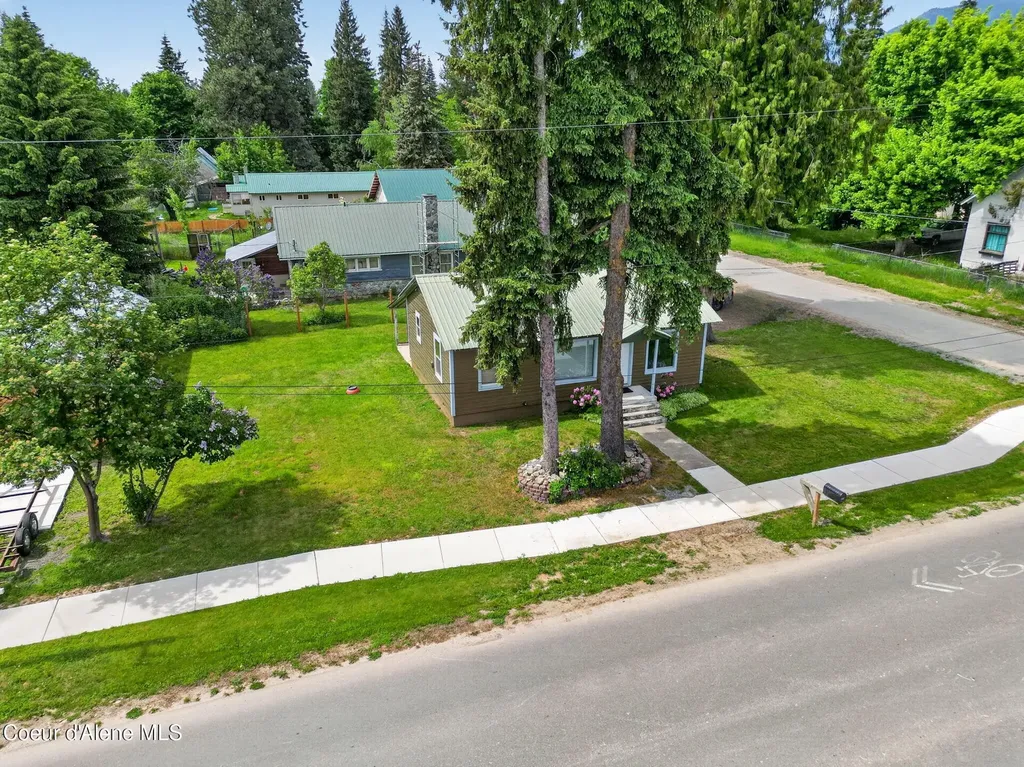 103 N Stephen Street Clark Fork ID 83811