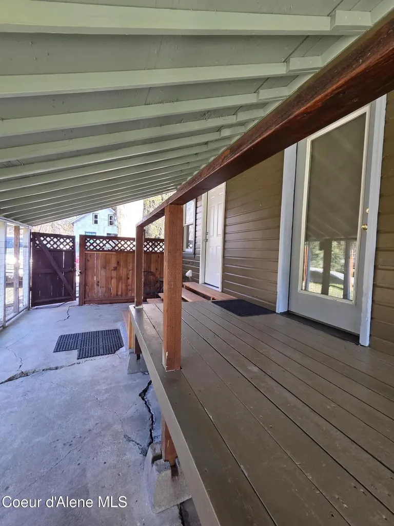 103 N Stephen Street Clark Fork ID 83811