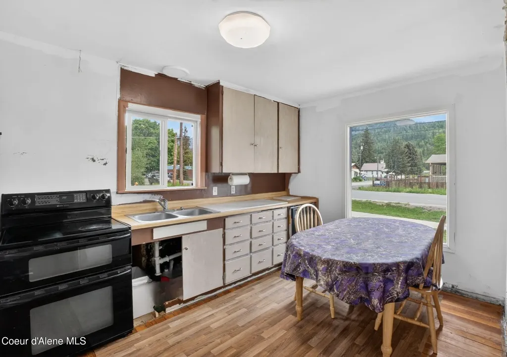 103 N Stephen Street Clark Fork ID 83811
