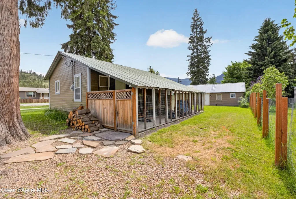 103 N Stephen Street Clark Fork ID 83811