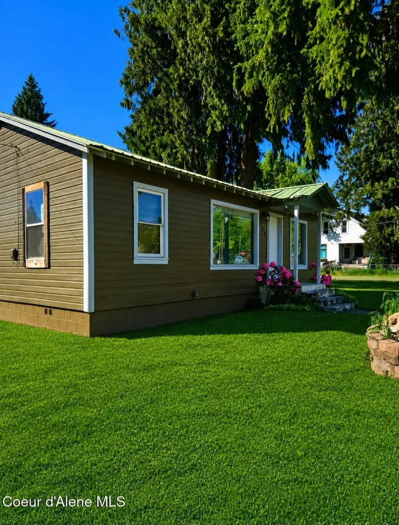 103 N Stephen Street Clark Fork ID 83811