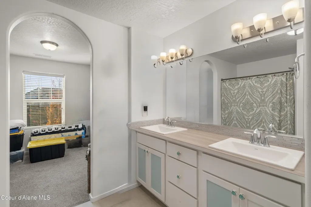 3262 Woodford Street Post Falls ID 83854