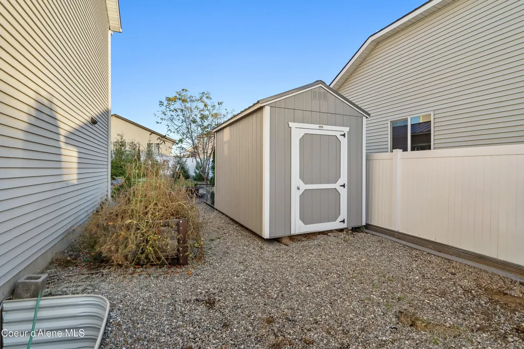 3262 Woodford Street Post Falls ID 83854