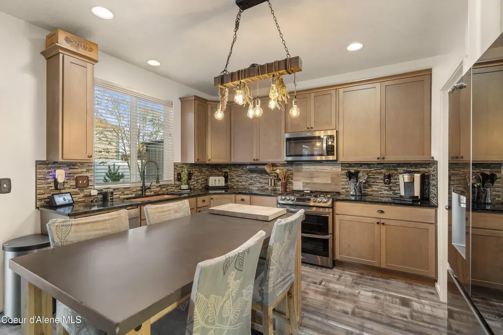 3262 Woodford Street Post Falls ID 83854