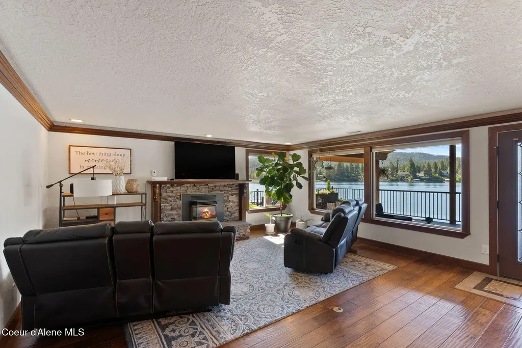 1926 E Rodkey Drive Post Falls ID 83854