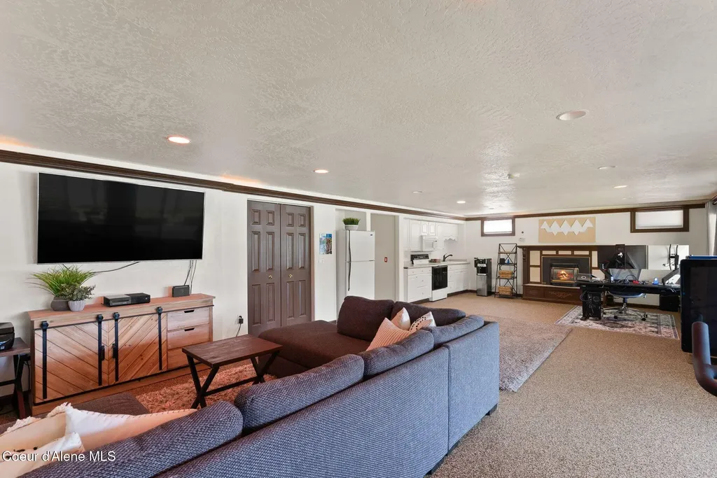 1926 E Rodkey Drive Post Falls ID 83854