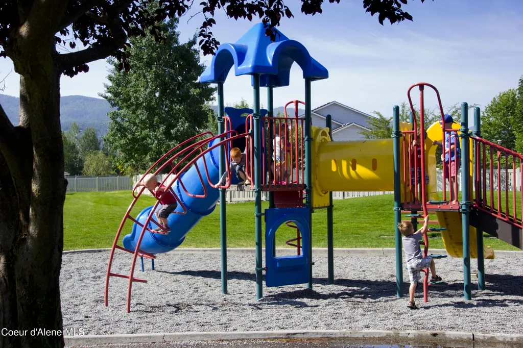2101 N Skagit Drive Post Falls ID 83854
