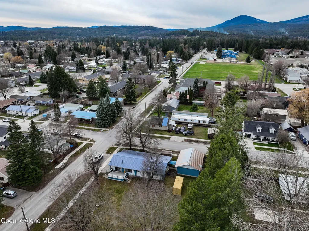 1224 Spruce Street Sandpoint ID 83864