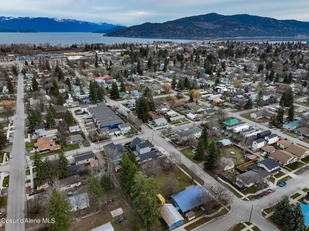 1224 Spruce Street Sandpoint ID 83864