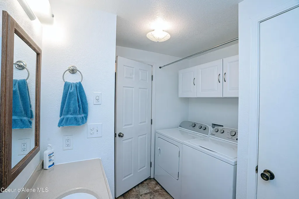 1612 E 2nd Avenue Post Falls ID 83854