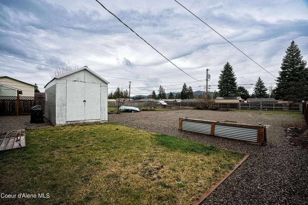 1612 E 2nd Avenue Post Falls ID 83854