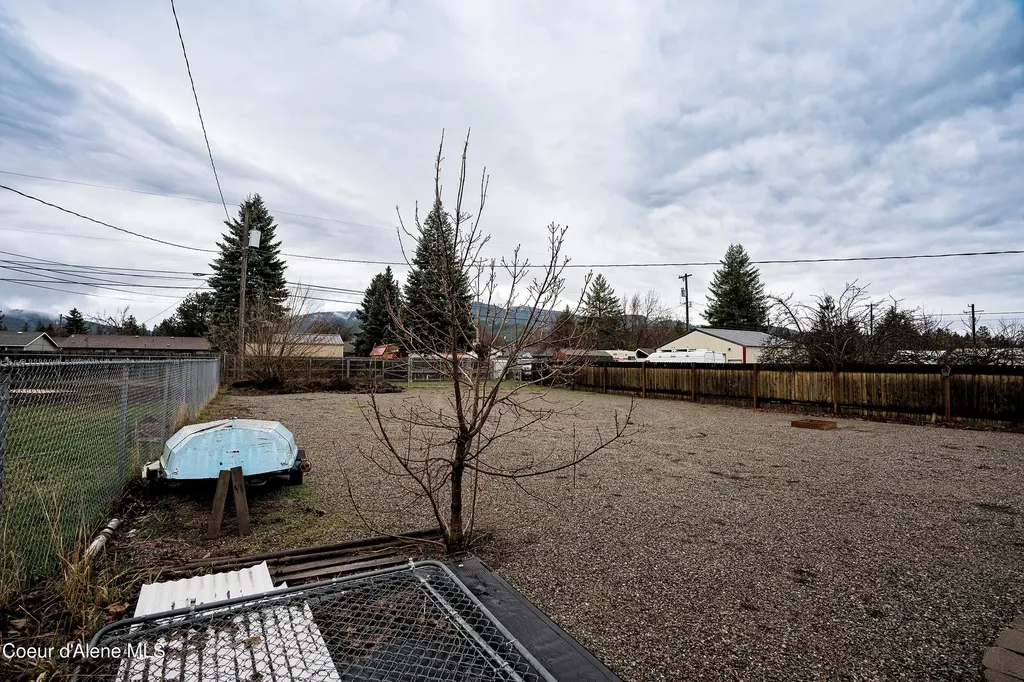 1612 E 2nd Avenue Post Falls ID 83854