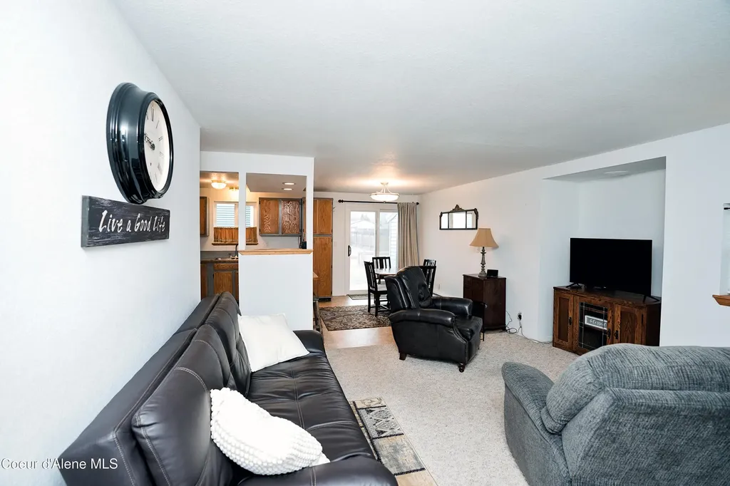 1612 E 2nd Avenue Post Falls ID 83854