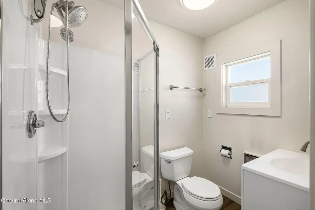 501 N 4th Avenue Sandpoint ID 83864