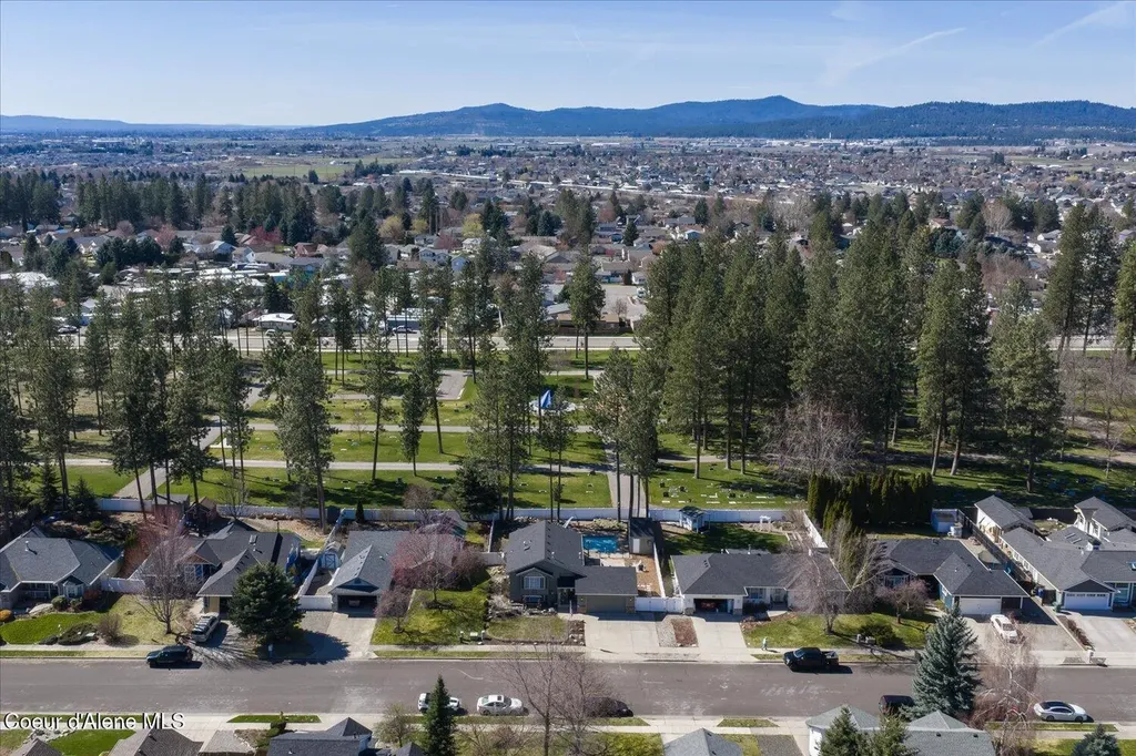 2531 N Titleist Way Post Falls ID 83854