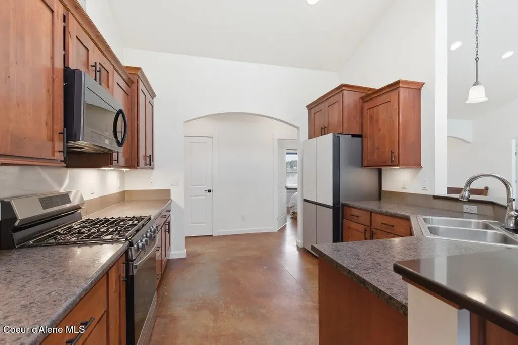 80 Carlson Drive Sandpoint ID 83864